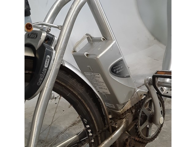 Elektrische damesfiets - afbeelding 2 van  18