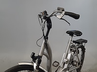 Elektrische damesfiets - afbeelding 9 van  18