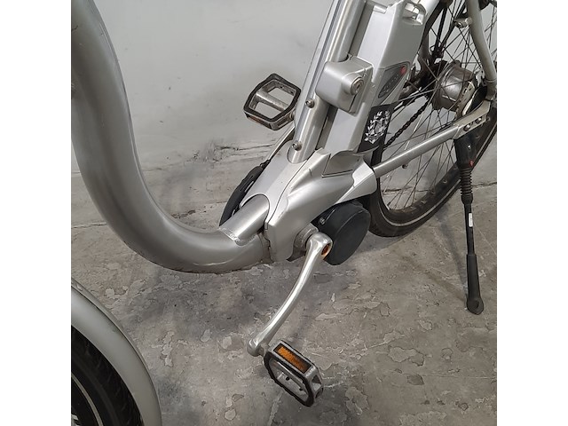 Elektrische damesfiets - afbeelding 10 van  18