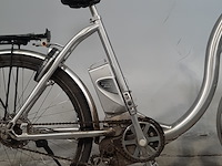 Elektrische damesfiets - afbeelding 12 van  18