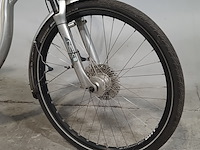 Elektrische damesfiets - afbeelding 16 van  18