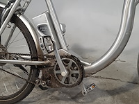 Elektrische damesfiets - afbeelding 17 van  18