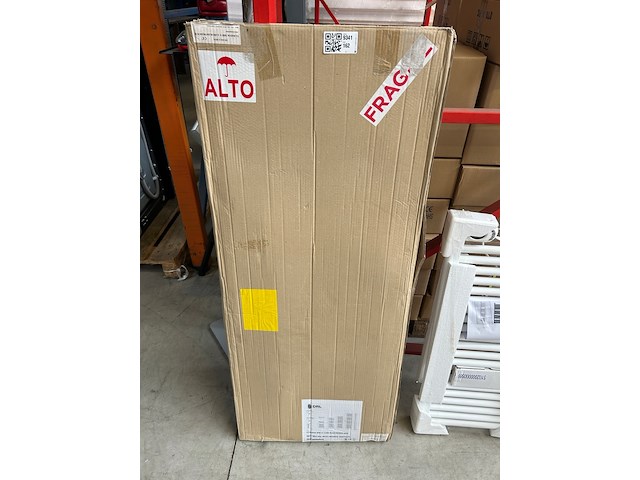 Elektrische design radiator 500x1190 drl, claudia, ral 9016 - afbeelding 1 van  3