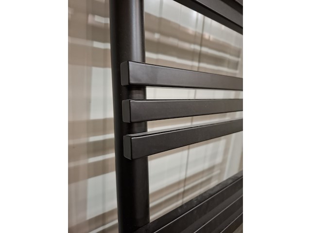 Elektrische designradiator antrax, pioli, mat zwart - afbeelding 3 van  5