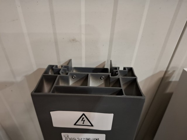 Elektrische designradiator vasco, beams, grijs metallic - afbeelding 3 van  5