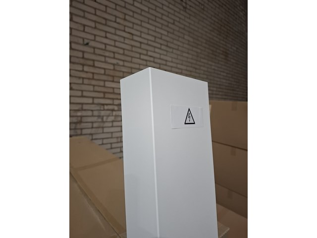 Elektrische designradiator vasco, beams, mat wit - afbeelding 2 van  5