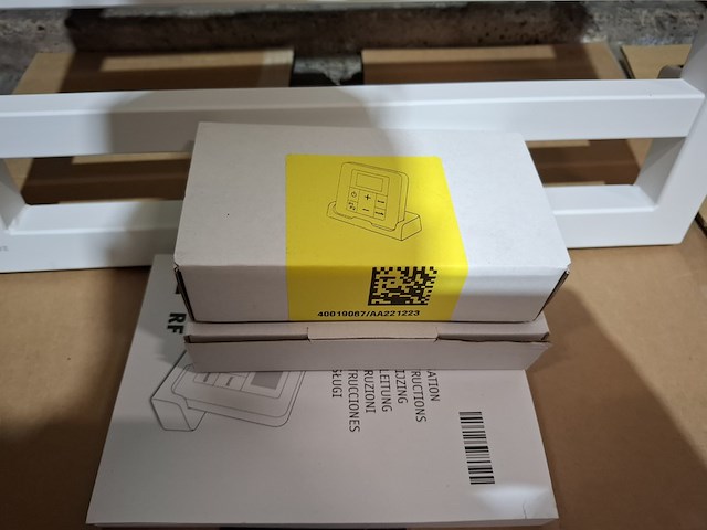 Elektrische designradiator zehnder, quaro, mat wit - afbeelding 6 van  6