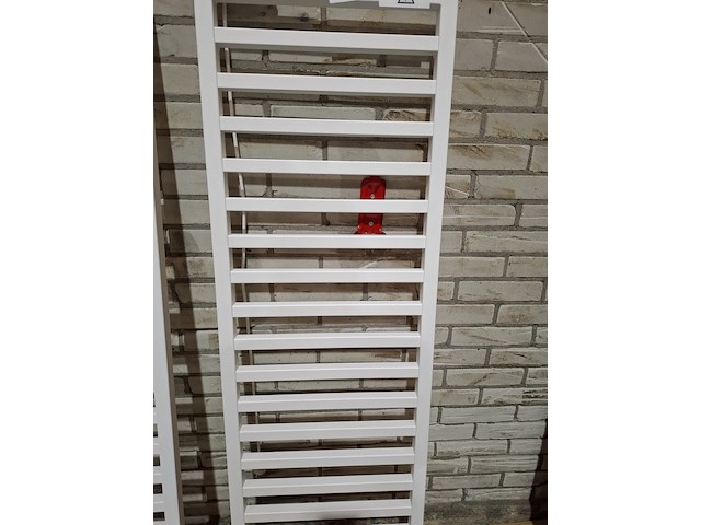 Elektrische designradiator zehnder, quaro, mat wit - afbeelding 2 van  6