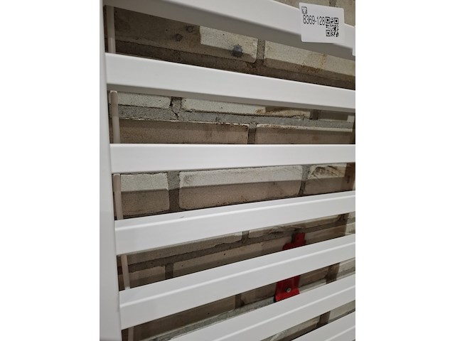 Elektrische designradiator zehnder, quaro, mat wit - afbeelding 3 van  6