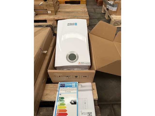 Elektrische doorstroomboiler aquamarin, durch01 - afbeelding 1 van  4