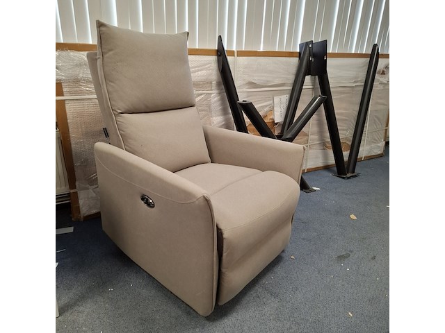 Elektrische fauteuil grijs - afbeelding 1 van  7