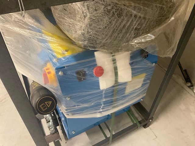 Elektrische field 4x4 mini dumper - afbeelding 4 van  7