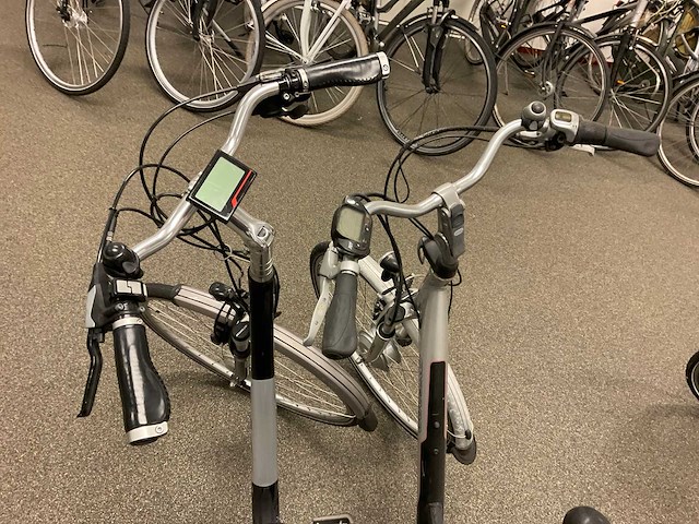 Elektrische fiets (2x) - afbeelding 3 van  4