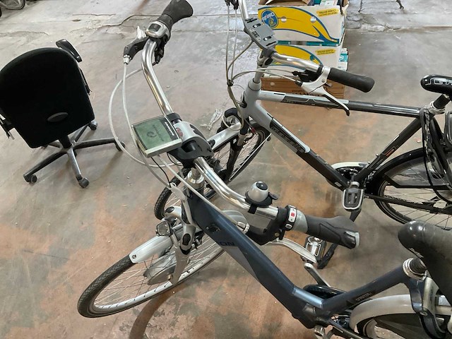 Elektrische fiets (2x) - afbeelding 6 van  6