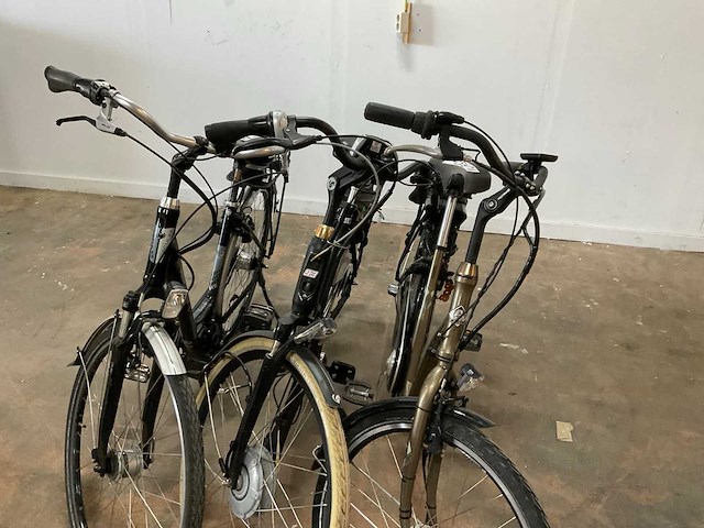 Elektrische fiets (3x) - afbeelding 12 van  14