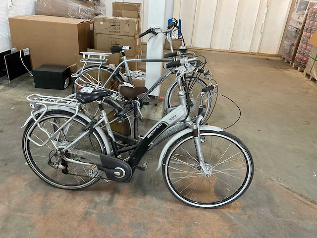 Elektrische fiets (3x) - afbeelding 2 van  8