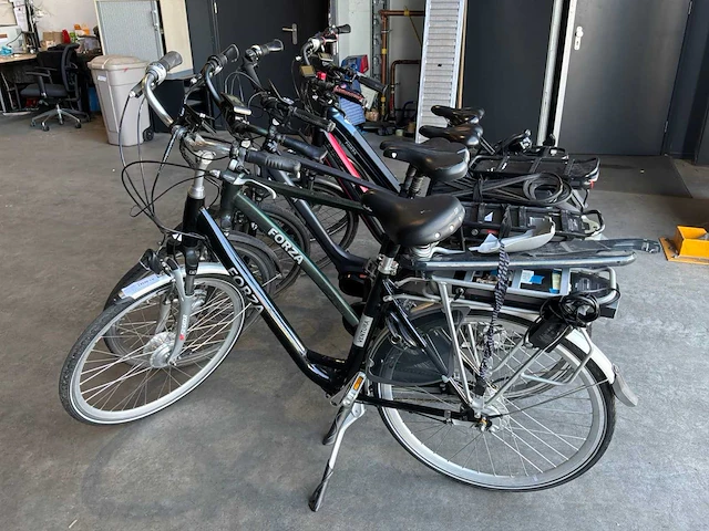 Elektrische fiets (5x) - afbeelding 5 van  9