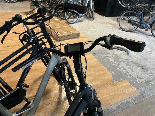 Elektrische fiets (8x) - afbeelding 2 van  13