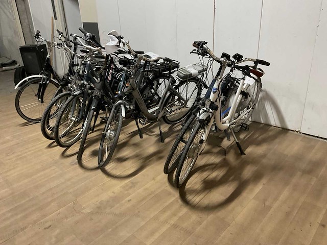 Elektrische fiets (8x) - afbeelding 6 van  12