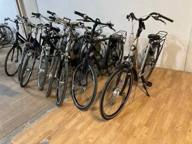 Elektrische fiets (8x) - afbeelding 6 van  12