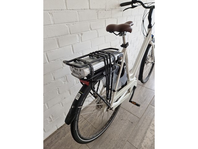 Elektrische fiets, batavus , cura, wit, 2021 - afbeelding 6 van  9