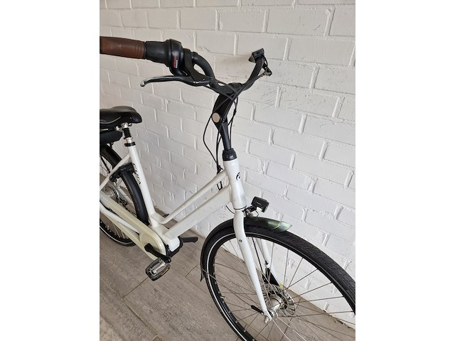 Elektrische fiets, batavus , cura, wit, 2021 - afbeelding 3 van  8