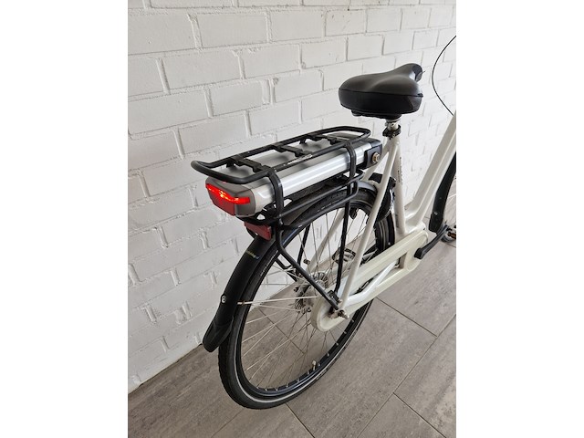 Elektrische fiets, batavus , cura, wit, 2021 - afbeelding 6 van  8