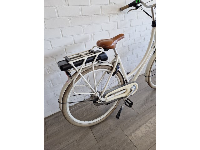 Elektrische fiets, batavus , diva, wit - afbeelding 5 van  6