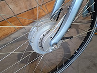 Elektrische fiets / e-bike, batavus, wayz, lichtblauw - afbeelding 5 van  26