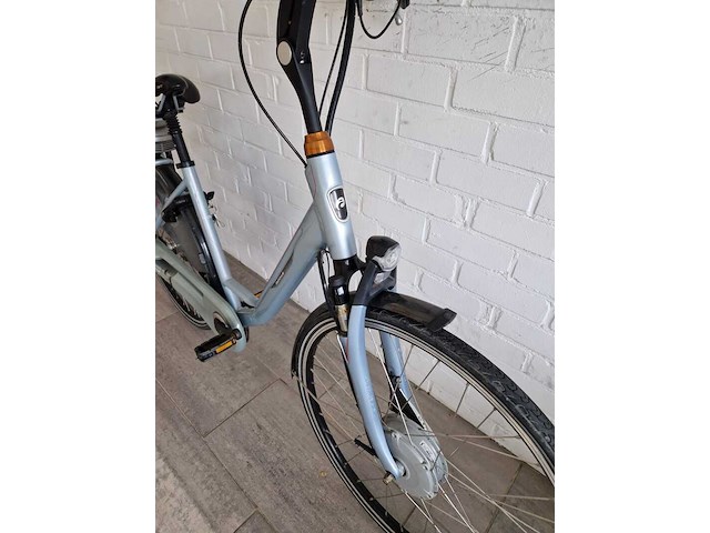 Elektrische fiets / e-bike, batavus, wayz, lichtblauw - afbeelding 16 van  26