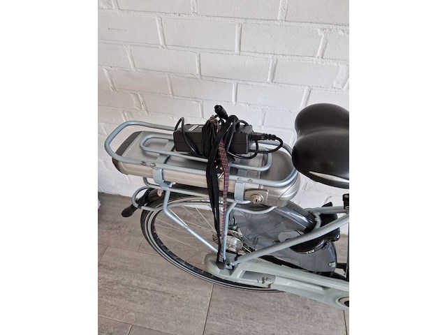 Elektrische fiets / e-bike, batavus, wayz, lichtblauw - afbeelding 18 van  26