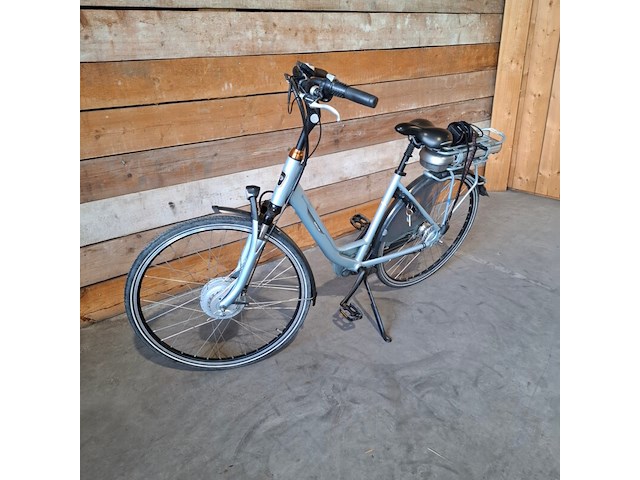 Elektrische fiets / e-bike, batavus, wayz, lichtblauw - afbeelding 20 van  26