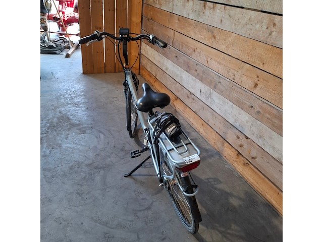 Elektrische fiets / e-bike, batavus, wayz, lichtblauw - afbeelding 23 van  26