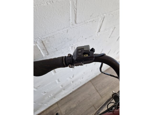 Elektrische fiets, victoria , rood - afbeelding 6 van  6