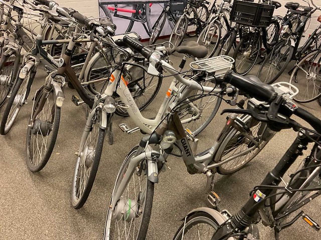 Elektrische fietsen (8x) - afbeelding 2 van  4