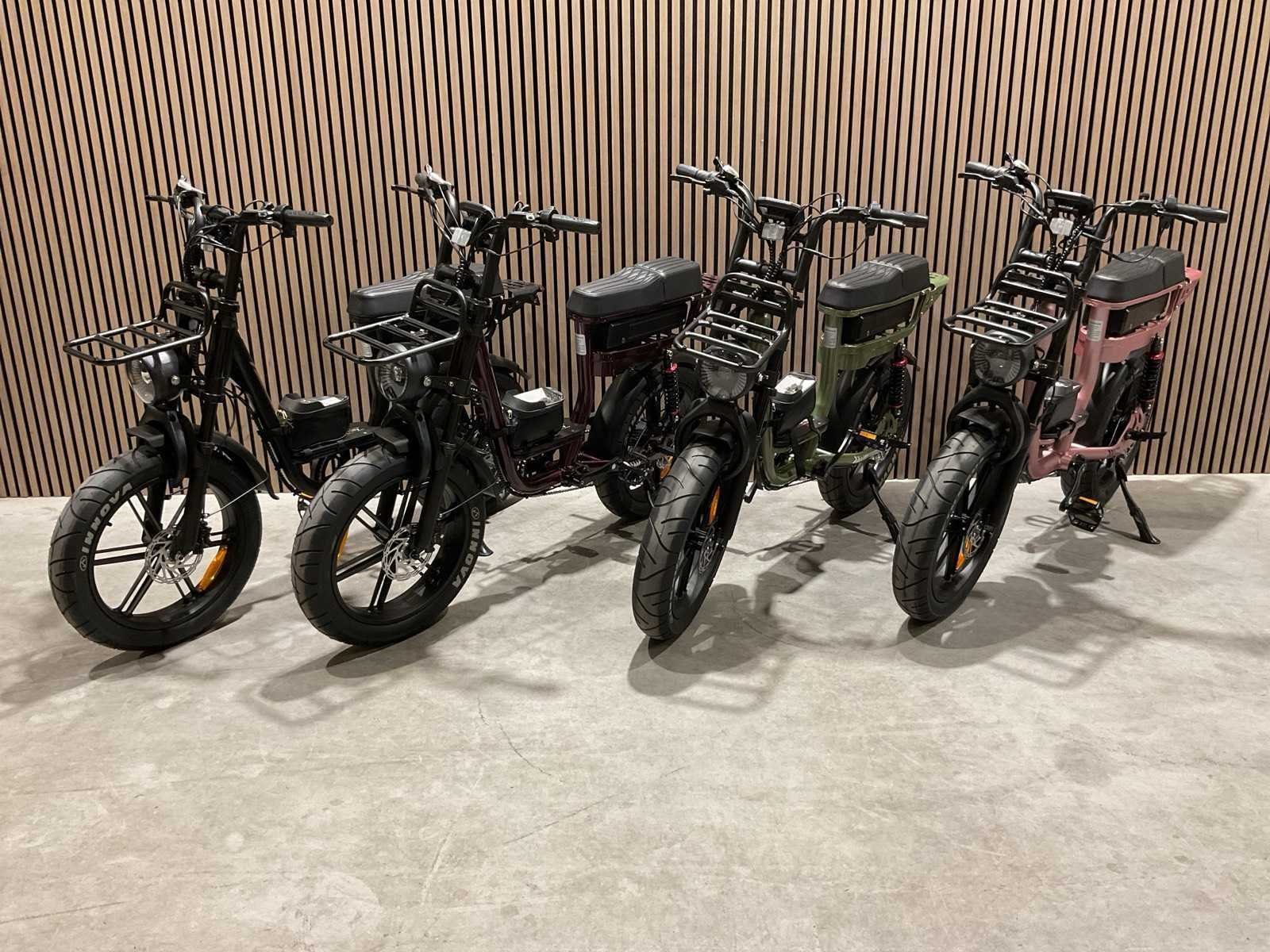 Elektrische fietsen, quads, crossmotoren en gereedschappen