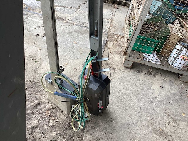 Elektrische garagedeuraandrijving (2x) - afbeelding 5 van  8