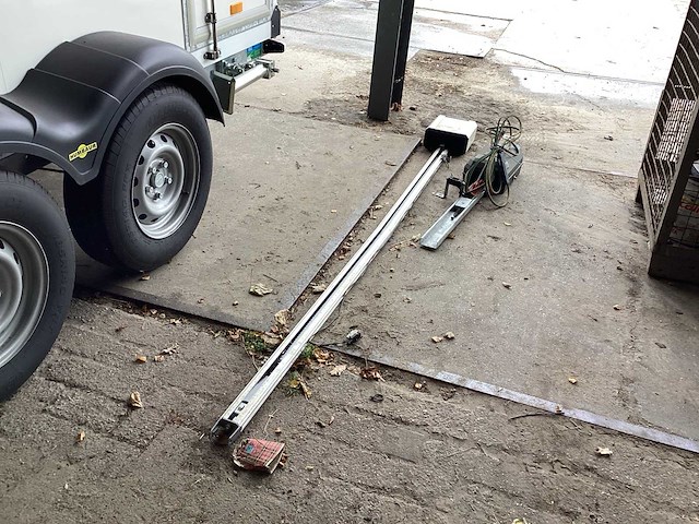 Elektrische garagedeuraandrijving (2x) - afbeelding 8 van  8