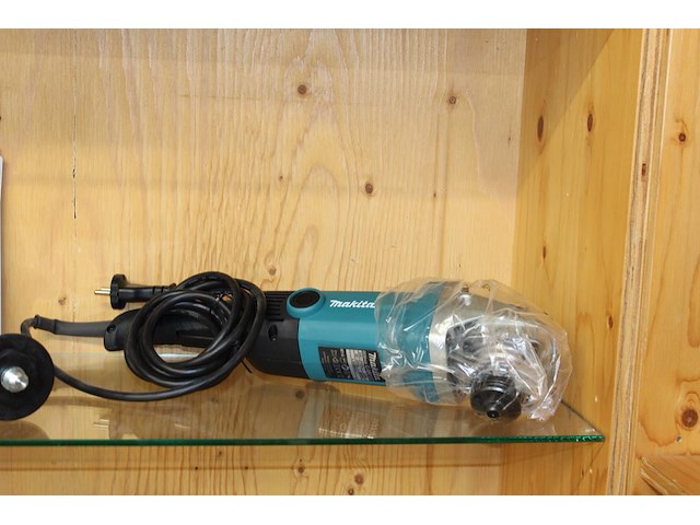Elektrische haakse slijper makita ga9012. nieuw in doos. - afbeelding 2 van  4