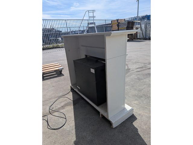 Elektrische haard met schouw - afbeelding 5 van  10