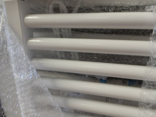 Elektrische handdoekradiator, comfort line, wit, 860x400 - afbeelding 2 van  4