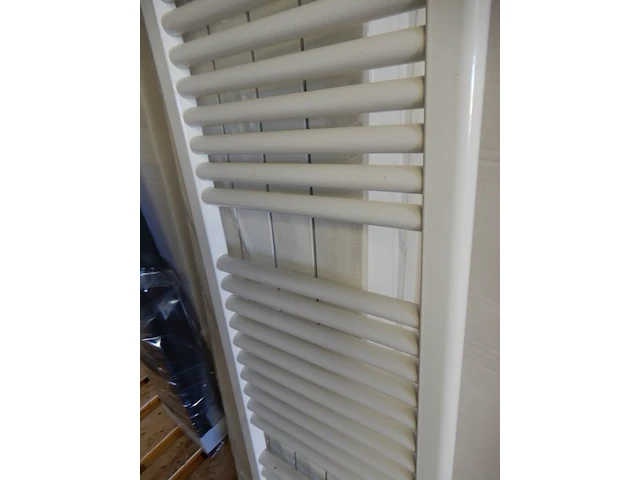 Elektrische handdoekradiator, drl, claudia, wit, 1411x400 - afbeelding 2 van  4