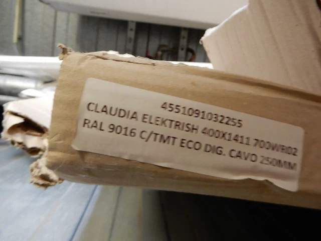 Elektrische handdoekradiator, drl, claudia, wit, 1411x400 - afbeelding 4 van  4