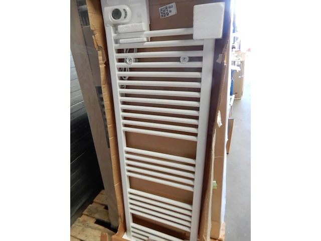 Elektrische handdoekradiator, wit, 1360x480 - afbeelding 1 van  2