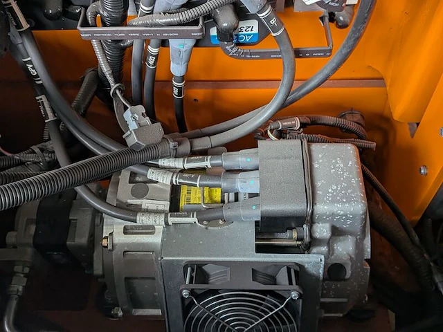 Elektrische heftruck, doosan, b25ns, 2018, (incl. acculader) - afbeelding 16 van  27