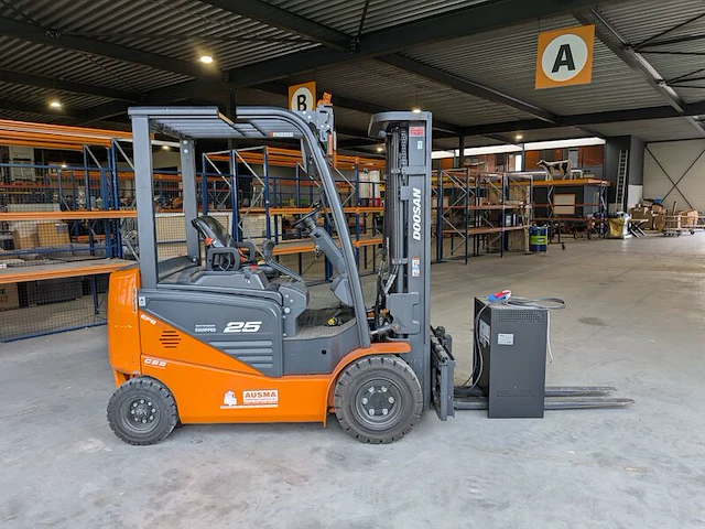 Elektrische heftruck, doosan, b25ns, 2018, (incl. acculader) - afbeelding 23 van  27