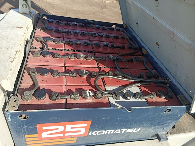 Elektrische heftruck, komatsu, fb25, 1993 - afbeelding 10 van  24