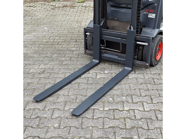 Elektrische heftruck, linde, e16-02, rood, 2014 - afbeelding 11 van  31