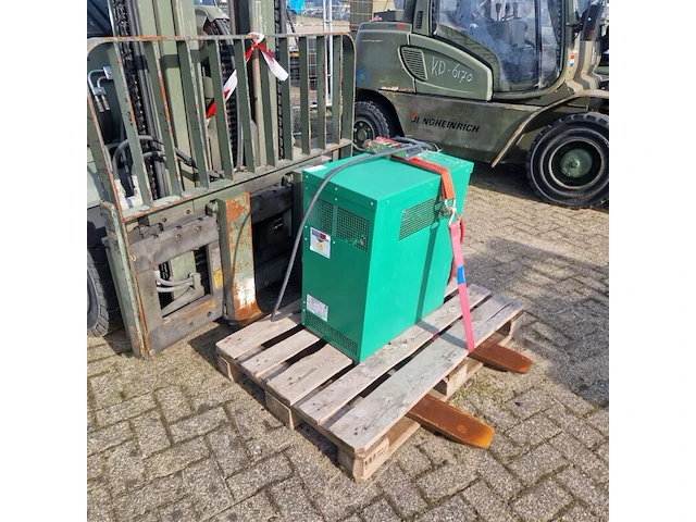 Elektrische heftruck, linde, e48p, 2010 - afbeelding 38 van  40