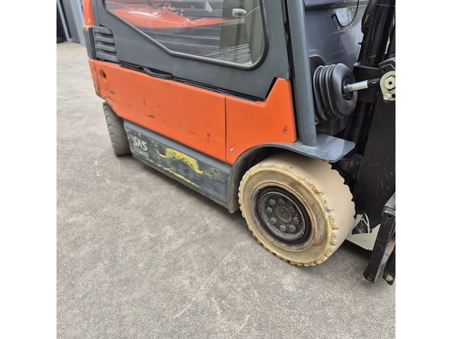 Elektrische heftruck met acculader, toyota, 7fbbmf25, 2013 - afbeelding 32 van  32